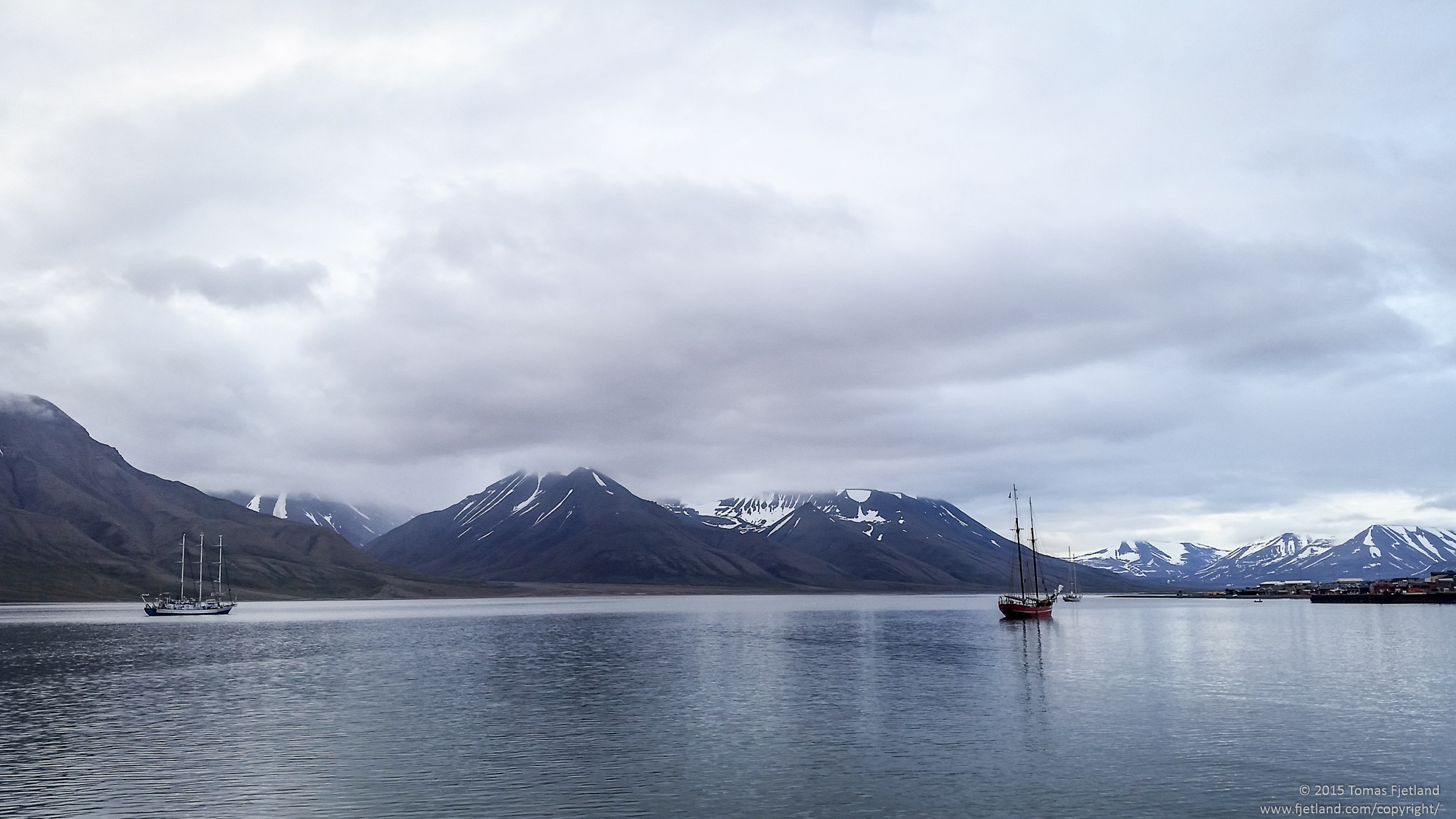 View of Adventfjorden as we approach the harbour outside of Longyearbyen.