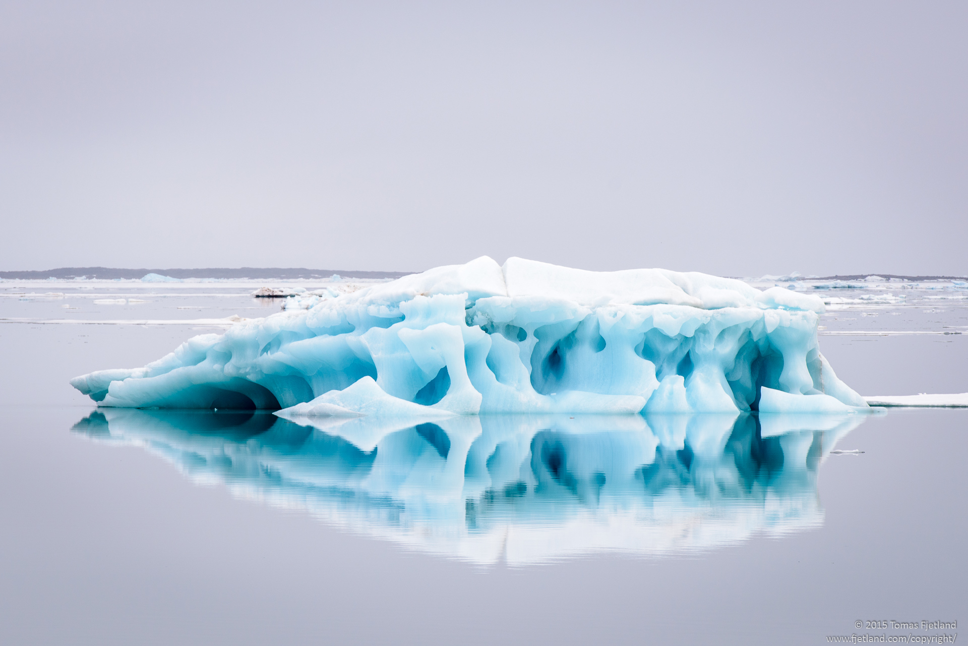 Iceberg sculpture